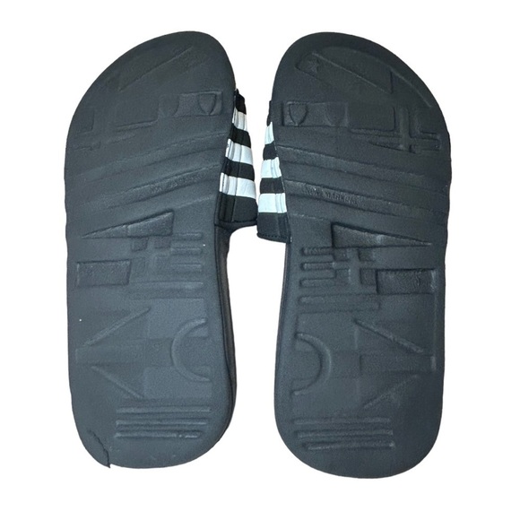 UNISEX ADIDAS ADISSAGE SLIDE SANDALS, SIZE 4 - Picture 2 of 5
